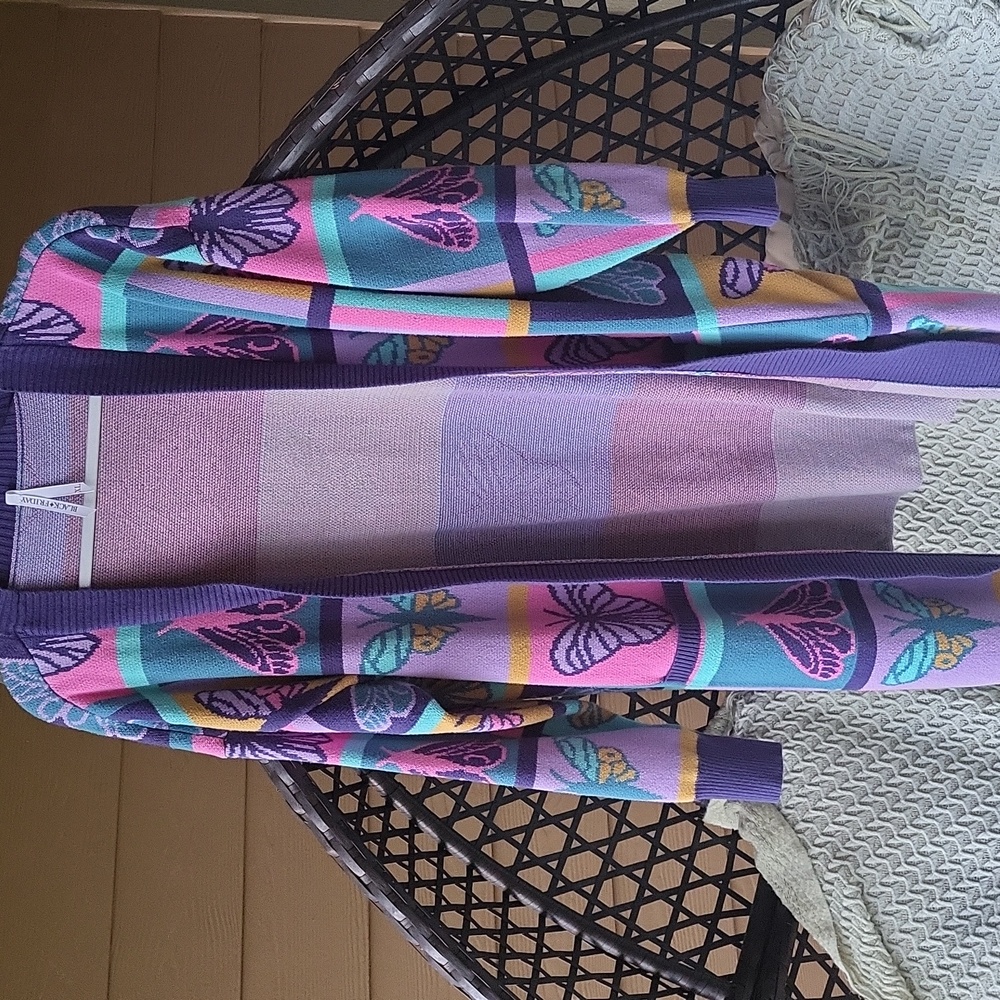 🦋 Long Open Front Intarsia Moth/Butterfly Sweater - Picture 3 of 10